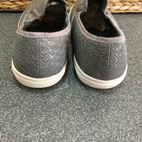 MIA Gray Woven Slip-On Flats - Picture 7 of 16